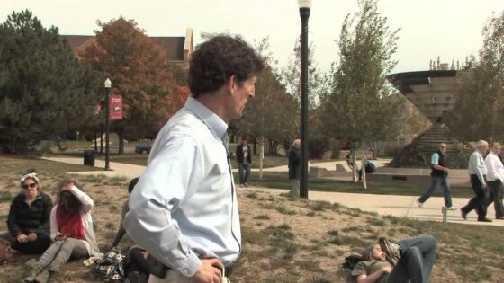 Give Me an Answer – #1912 – Northern Illinois University - Q&A Sessions, Truth Seekers - Give Me An Answer with Stuart & Cliffe Knechtle