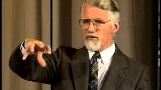 Charismatics and Evangelicals Part 2 – Evangelicals Examined - Sermons & Teaching - David Pawson - Official
