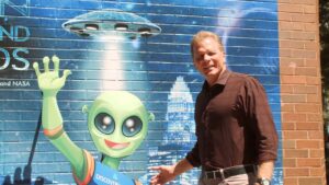 Why Would Richard Dawkins Say That Aliens Created Life? - Science & Faith, Truth Seekers - Cross Examined