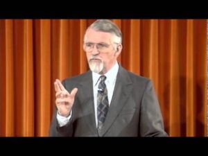 Unlocking the Old Testament Part 42 – Ezekiel 1 - Bible Study, Movies & TV - David Pawson - Official