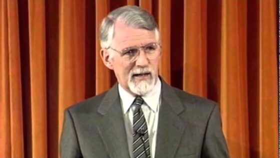 Unlocking the Old Testament Part 25 – Ezra and Nehemiah 1 - Bible Study, Movies & TV - David Pawson - Official