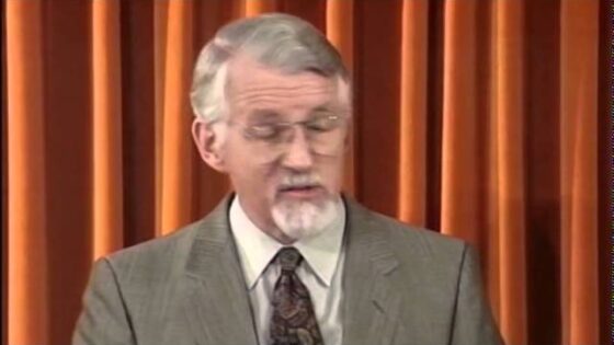 Unlocking the Old Testament Part 21 – 1 & 2 Samuel 2 - Bible Study, Movies & TV - David Pawson - Official