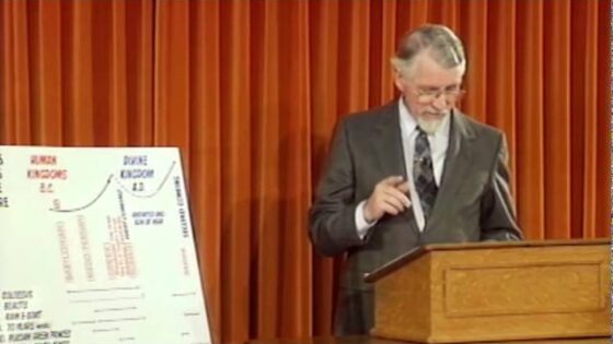 Unlocking the Old Testament Part 46 – Daniel 2 - Bible Study, Movies & TV - David Pawson - Official