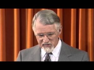 Unlocking the Old Testament Part 34 – Proverbs 2 - Bible Study, Movies & TV - David Pawson - Official