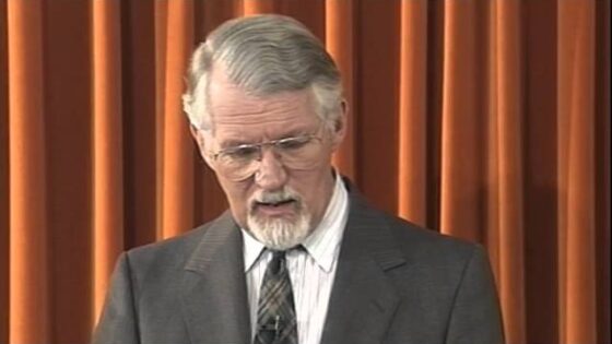 Unlocking the Old Testament Part 59 – Malachi 1 - Bible Study, Movies & TV - David Pawson - Official