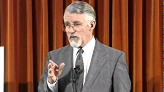 Unlocking the New Testament Part 16 – Philippians & Philemon 1 - Bible Study, Movies & TV - David Pawson - Official
