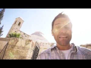 Do we know the location where Jesus raised Lazarus from the dead? - Documentaries, Movies & TV - Drive Thru History with Dave Stotts