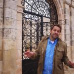 Why did Jesus ride a donkey into Jerusalem for his Triumphal Entry? - Documentaries, Movies & TV - Drive Thru History with Dave Stotts
