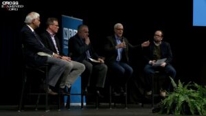How Can We Know That The Gospels Are Historically Reliable? - Is the Bible Reliable?, Truth Seekers - Cross Examined