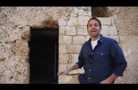 Drive Thru History®: The Gospels – Jesus Appears to the Women - Documentaries, Movies & TV - Drive Thru History with Dave Stotts