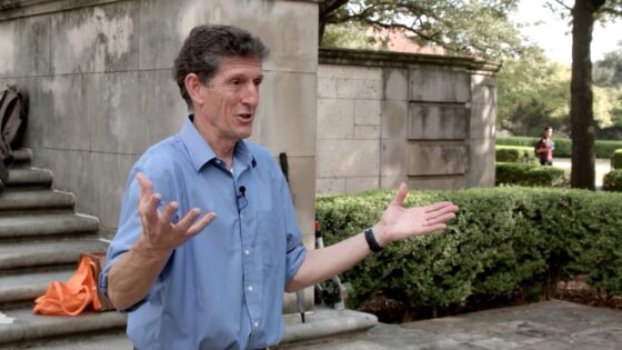 Give Me an Answer – #2218 – The Gift of Grace - Q&A Sessions, Truth Seekers - Give Me An Answer with Stuart & Cliffe Knechtle
