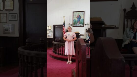 My Lucy age 11 sings at our Family Church - Body Healing, Testimonies - Kerri Pomarolli