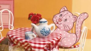 Custards Curious Chase | Strawberry Shortcake NEW Vintage 80's Dolls | Toyplay - Kids TV Series, Kingdom Kids Zone - Strawberry Shortcake - WildBrain