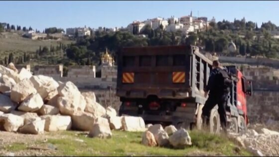 What Happened on the Temple Mount? - Documentaries, Movies & TV - Appian Media