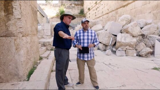 The Dedication of Baby Jesus at the Temple - Documentaries, Movies & TV - Appian Media