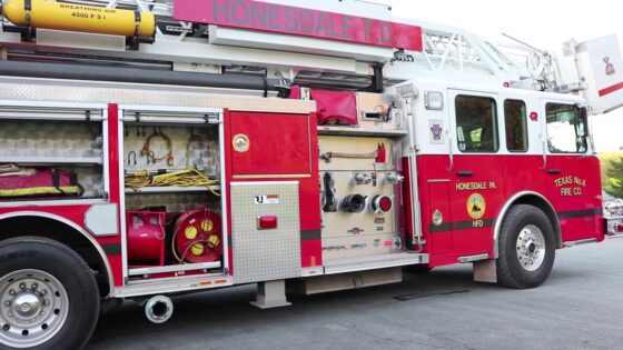 Ever Wonder What a Fire Engine Looks Like? - Kingdom Kids Zone, Little Learners - Highlights Kids