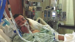 Thousands Pray for Woman with ARDS Diagnosis - Testimonies - The 700 Club