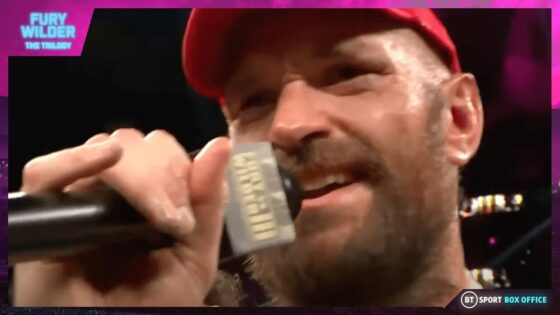 Tyson Fury reacts after epic win over Deontay Wilder and he SINGS for the Las Vegas crowd! - Athletes, Public Figures, Testimonies - TNT Fight Sports