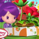 Christmas Gifts for Friends! 🍓Berry Bitty Adventures 🍓 Strawberry Shortcake 🍓 Cartoons for Kids - Kids TV Series, Kingdom Kids Zone - Strawberry Shortcake - WildBrain