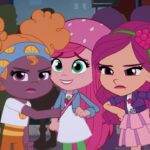 Strawberry Shortcake 🍓 Journey to Fruitleg Alley 🍓 Berry in the Big City 🍓 Cartoons for Kids - Kids TV Series, Kingdom Kids Zone - Strawberry Shortcake - WildBrain