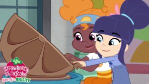 Strawberry Shortcake 🍓 Orange and Blueberry's Smoothie Competition! 🍓 Cartoons for Kids - Kids TV Series, Kingdom Kids Zone - Strawberry Shortcake - WildBrain