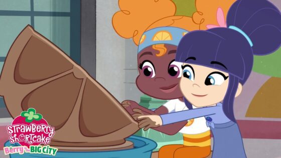 Strawberry Shortcake 🍓 Orange and Blueberry's Smoothie Competition! 🍓 Cartoons for Kids - Kids TV Series, Kingdom Kids Zone - Strawberry Shortcake - WildBrain