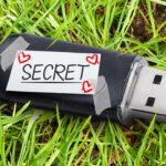 a CRAZY FAN GIRL sent me this Minecraft USB… - Gameplay, Kingdom Kids Zone, Minecraft - EYstreem