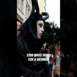 Praying for Satanists - Todd White ‣ Witness21