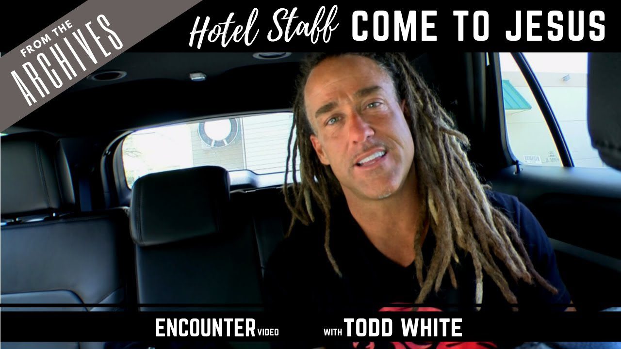 Todd White - Hotel Staff come to Jesus ‣ Witness21