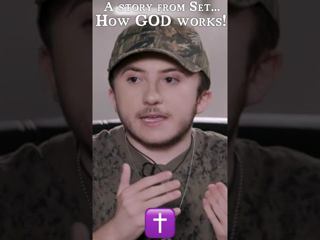 ATTICUS SHAFFER: 'The Middle' Star speaks about how GOD works on film set in HOLLYWOOD! 😇 😇 ‣ Witness21