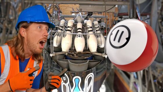 Behind the Scenes of a Bowling Alley | Bowling Alley Pinsetter - Kingdom Kids Zone, Sing With Me - Handyman Hal - Music for Kids
