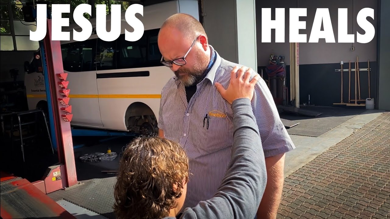 Man gets completely healed after prayer | HEARING GOD'S VOICE ‣ Witness21