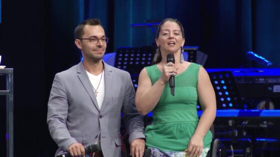 Testimonies - CCF Center - Jen and Dominik Bauer ‣ Witness21