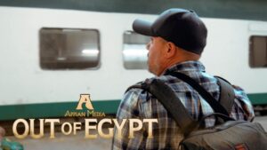 A Difficult Overnight Train to Luxor – Out of Egypt 4/12 - Documentaries, Movies & TV - Appian Media