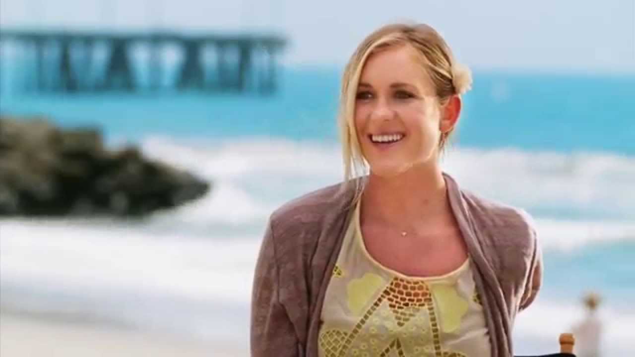 Surfer Bethany Hamilton Pursues her Passion Against All Odds ‣ Witness21