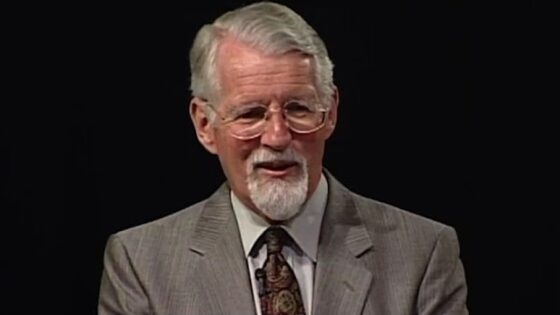 The Book of Revelation (2002) – Part 1 – David Pawson - Sermons & Teaching - David Pawson - Official