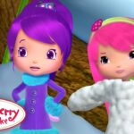 Huge Snowball! ❄️ Berry Bitty Adventures ❄️ Strawberry Shortcake Christmas Episodes - Kids TV Series, Kingdom Kids Zone - Strawberry Shortcake - WildBrain