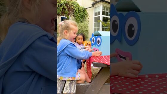 Build Numberblock Five! 🔵 Part 5 | Cartoon Maths fun for Kids | Learn to Count #shorts - Kingdom Kids Zone, Little Learners, Shorts - Numberblocks