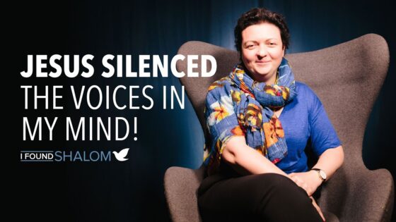 Victoria Valershteyn | Jesus Silenced the Voices in My Mind! ‣ Witness21