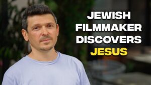 Jewish Filmmaker Finds Peace in Prison | Vlad’s Powerful Testimony ‣ Witness21