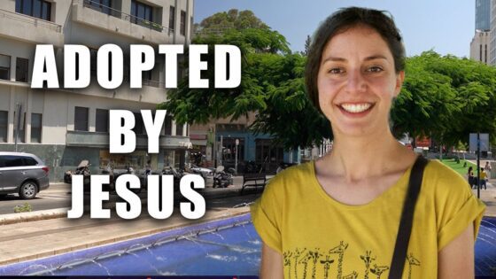 Born Jewish - Adopted by Jesus | Diane's Testimony ‣ Witness21