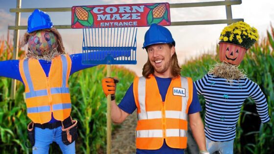 Handyman Hal Builds Awesome Scarecrows! 🧰🌾 - Kingdom Kids Zone, Sing With Me - Handyman Hal - Music for Kids