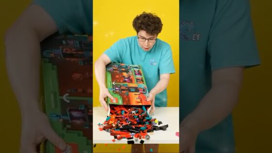 Can You build this LEGO Minecraft Enderman Tower BLIND? - Gameplay, Kingdom Kids Zone, Minecraft - EYstreem