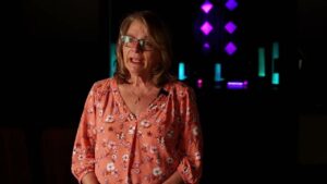 Angie's My Story - Salvation / Converts, Testimonies, Tradition to Christ - Crossroads on 23